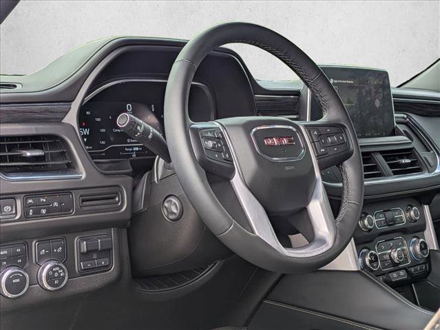 Used 2023 GMC Yukon SLT w/ SLT Premium Package AWD/4WD image 8