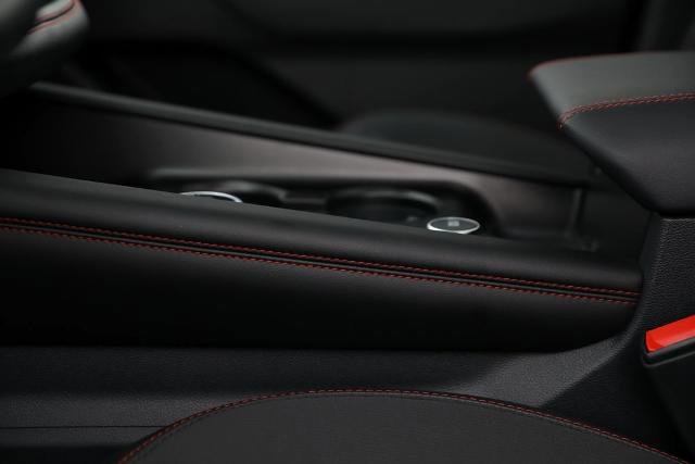 Certified 2025 Ford Explorer ST-Line w/ Premium Package image 27