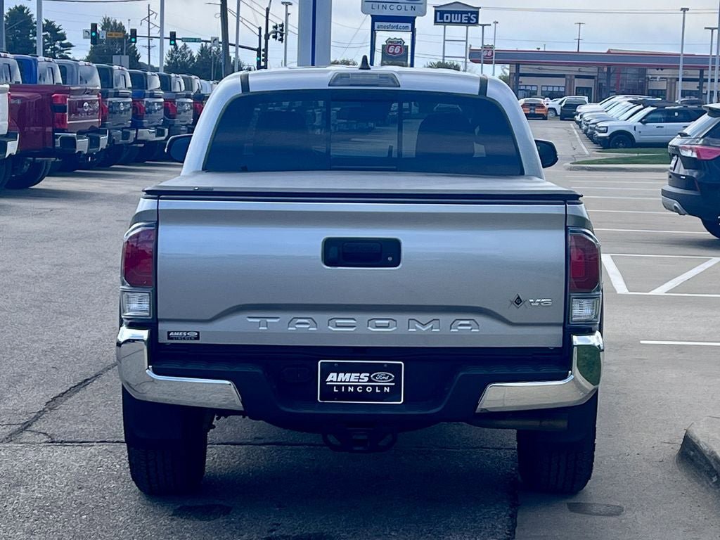 Used 2023 Toyota Tacoma TRD Off-Road AWD/4WD image 5