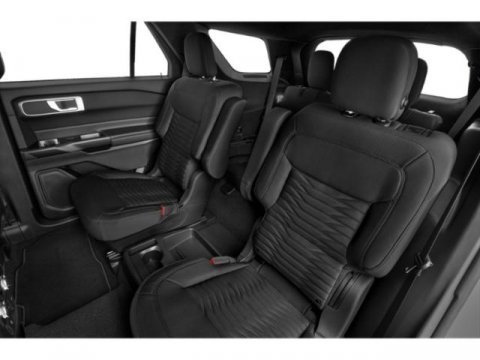 Certified 2022 Ford Explorer XLT w/ Equipment Group 202A AWD/4WD image 13