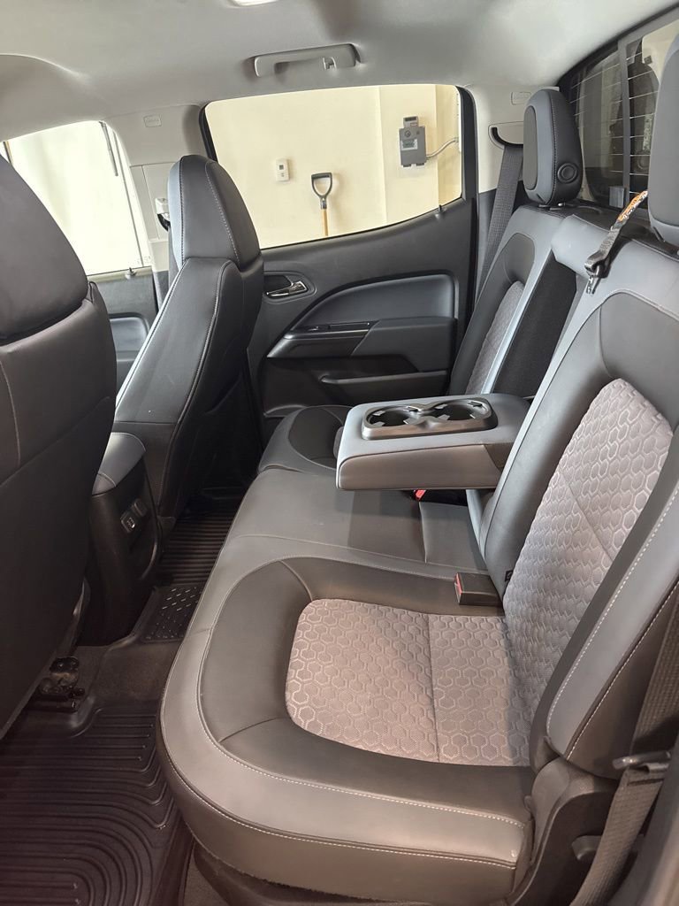 Used 2022 Chevrolet Colorado Z71 w/ Trail Boss Package image 11