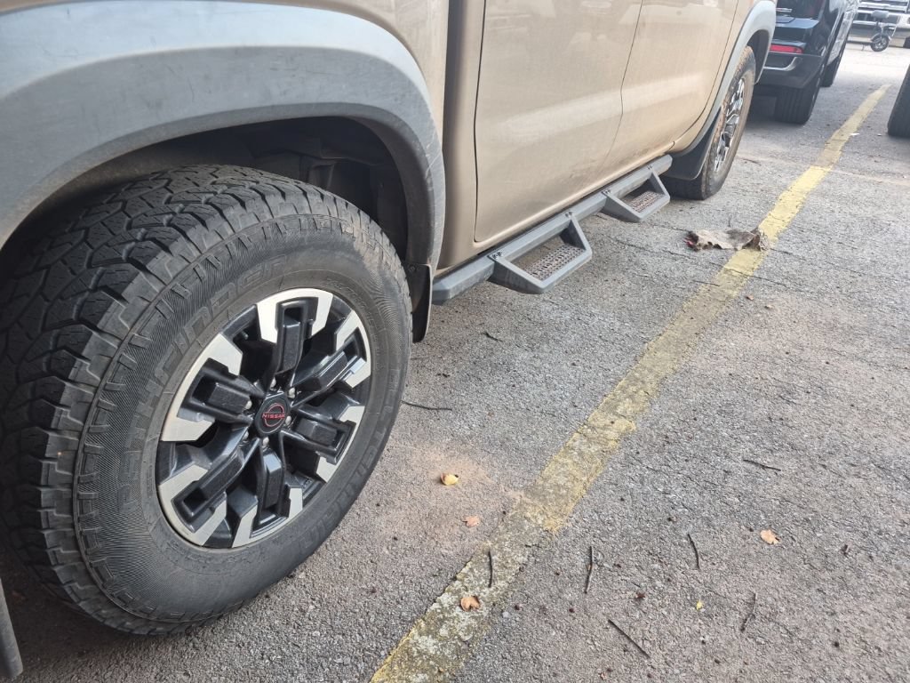 Used 2024 Nissan Frontier Pro-X RWD image 15