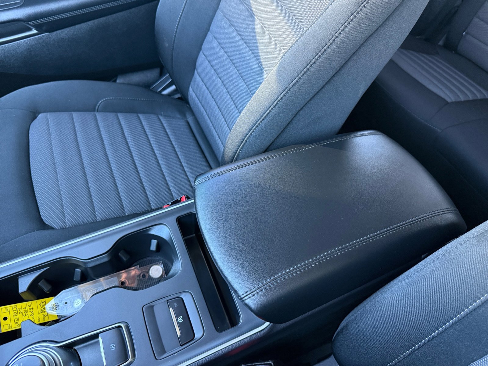 Certified 2024 Ford Edge SE w/ Black Appearance Package image 14