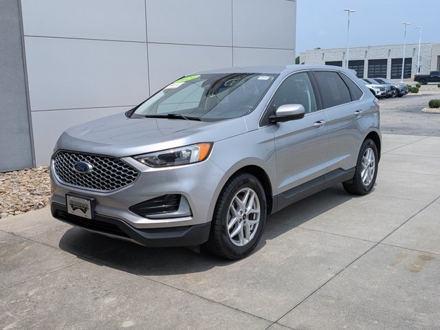 Certified 2024 Ford Edge SEL AWD/4WD image 8