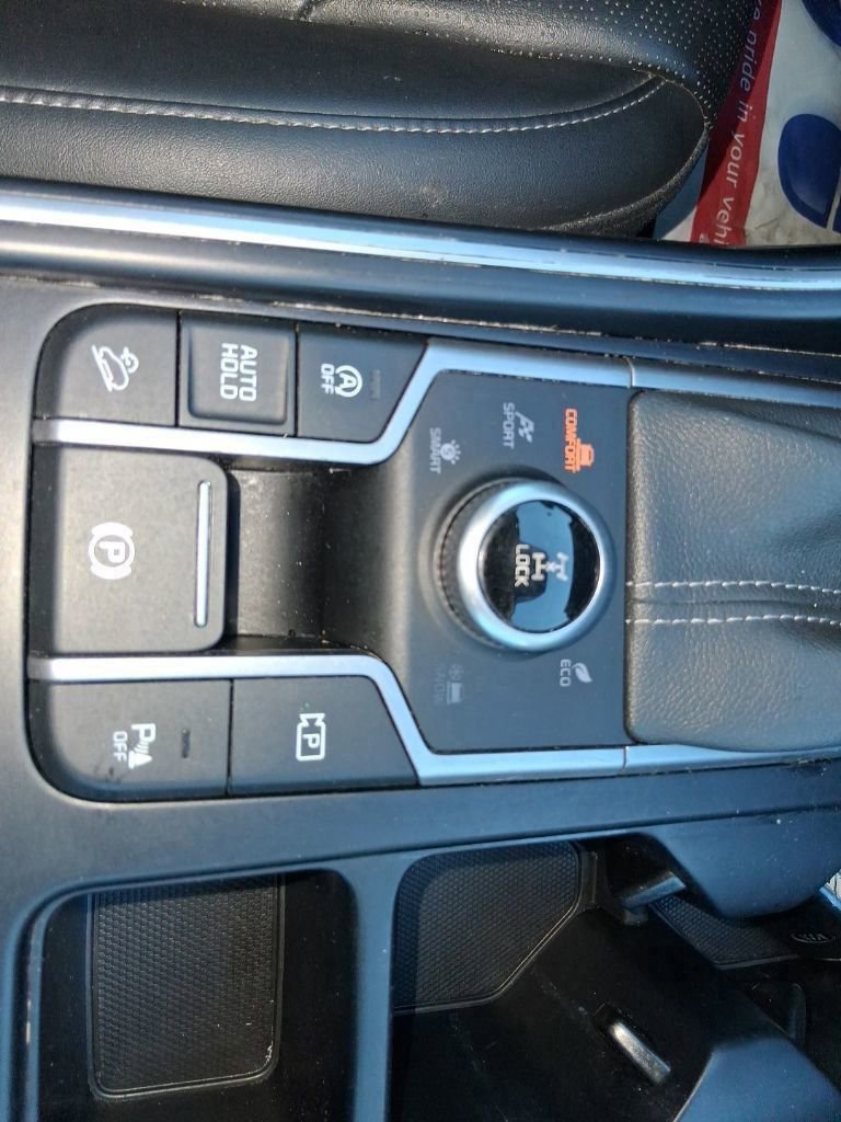 Used 2021 Kia Sorento EX image 19