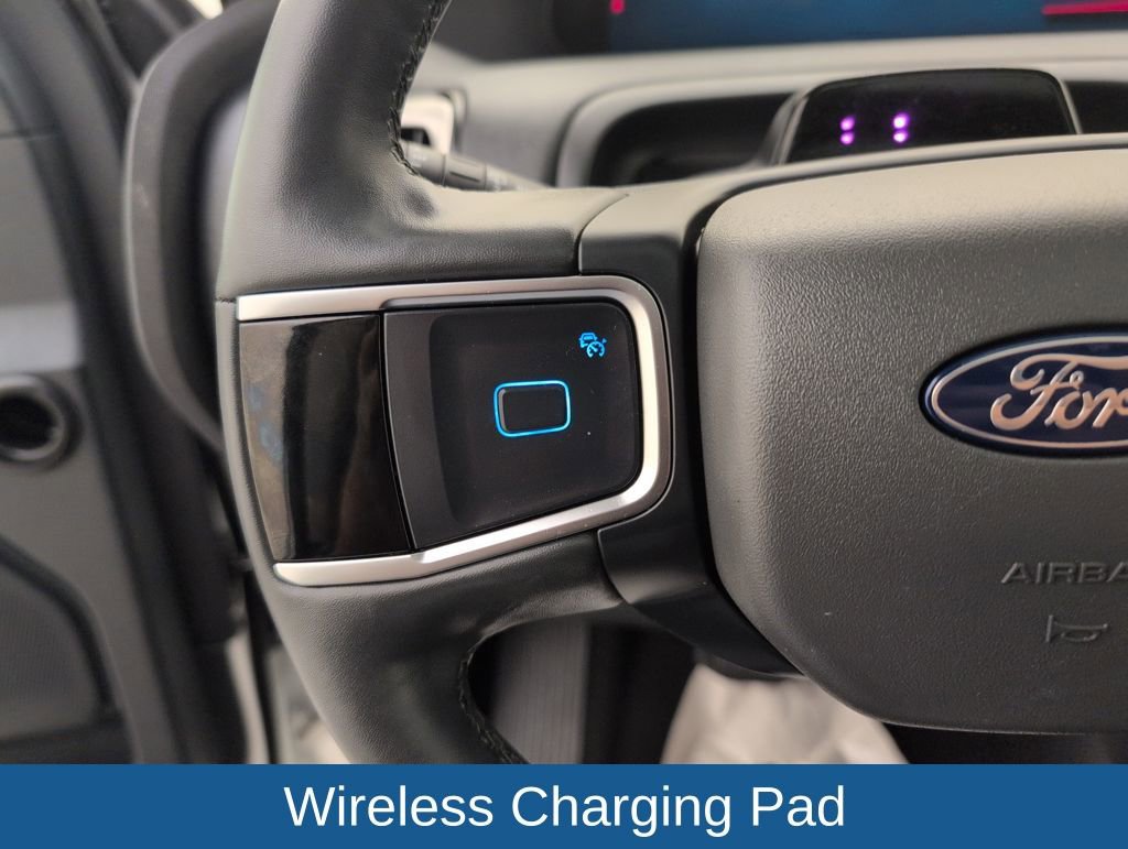 Certified 2025 Ford Expedition Active image 43