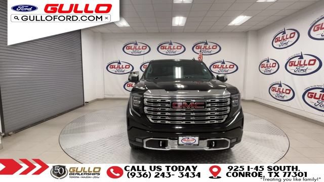 Used 2024 GMC Sierra 1500 Denali w/ Technology Package AWD/4WD image 3