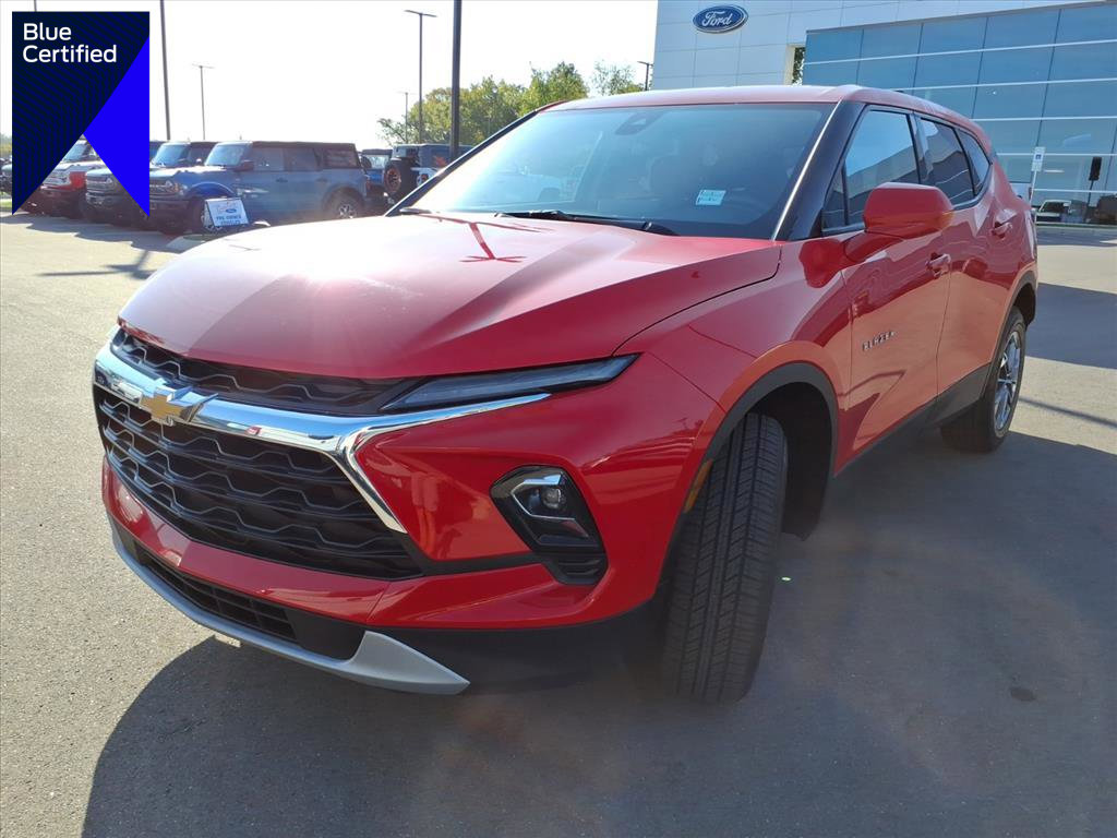 Used 2024 Chevrolet Blazer LT image 1