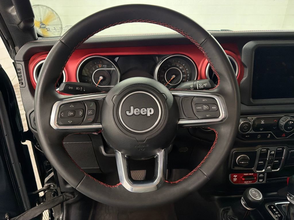 Used 2023 Jeep Gladiator Rubicon AWD/4WD image 18