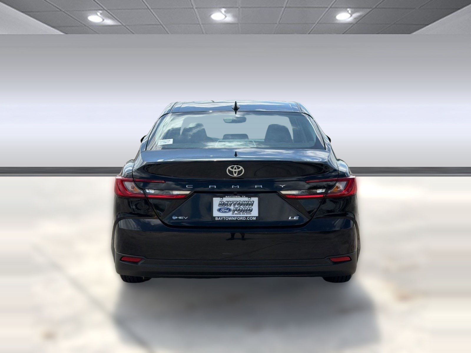 Used 2025 Toyota Camry LE w/ Convenience Package FWD image 10