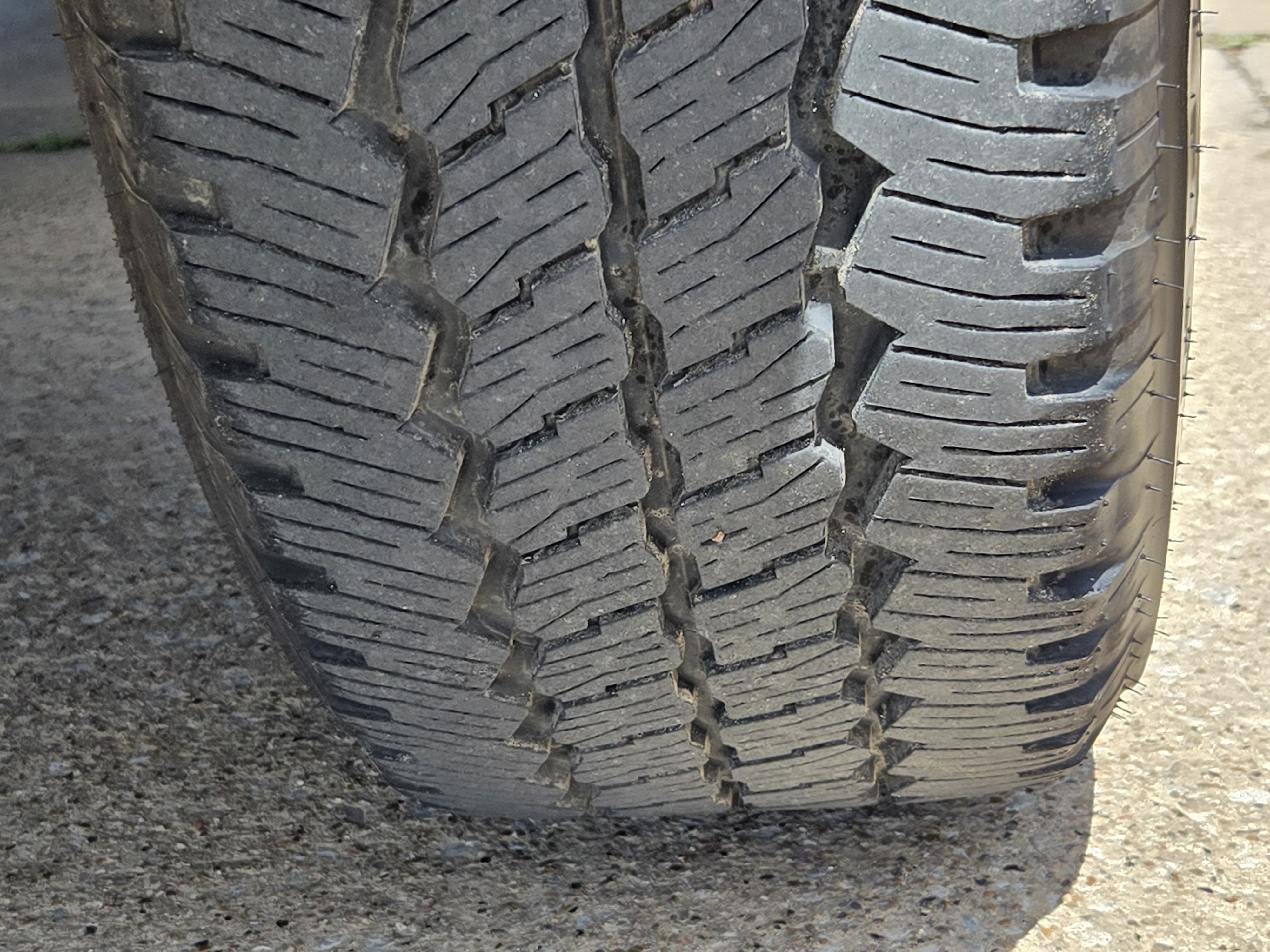 Certified 2023 Ford F250 Lariat w/ Chrome Package AWD/4WD image 11