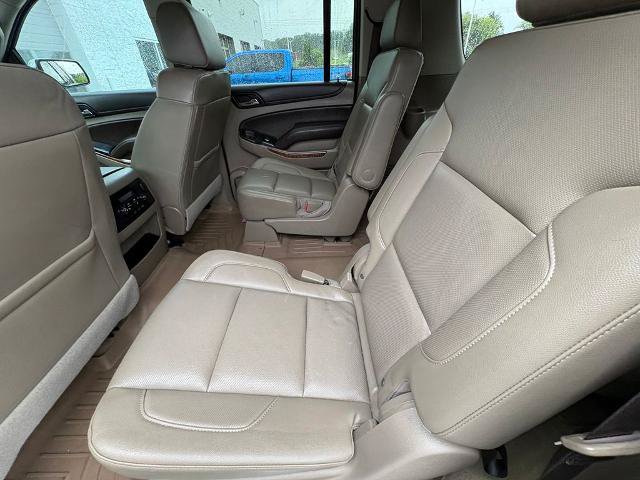 Used 2017 Chevrolet Suburban Premier AWD/4WD image 23