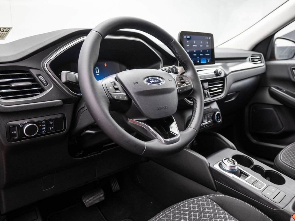 Certified 2024 Ford Escape Active image 39