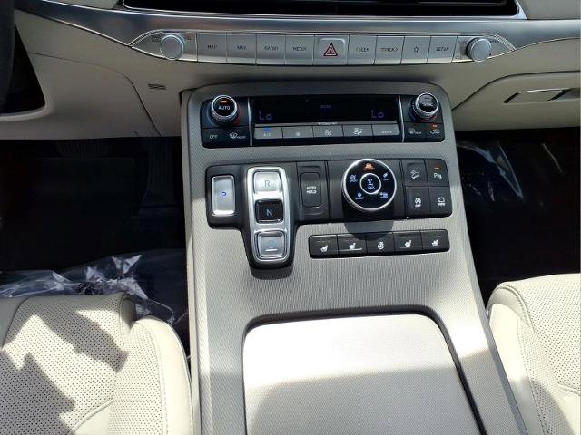 Used 2022 Hyundai Palisade Limited w/ Winter Package AWD/4WD image 24