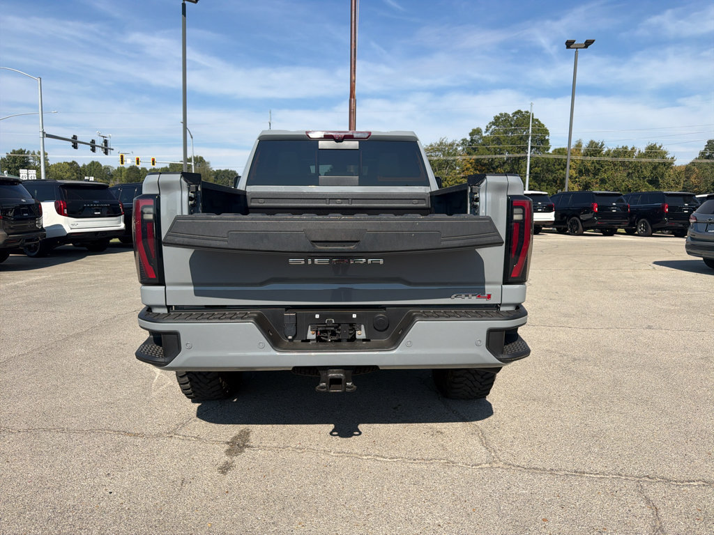 Used 2024 GMC Sierra 2500 AT4 w/ AT4 Premium Plus Package AWD/4WD image 19
