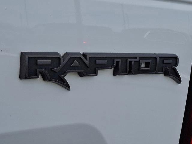 Certified 2018 Ford F150 Raptor w/ Equipment Group 802A Luxury image 33