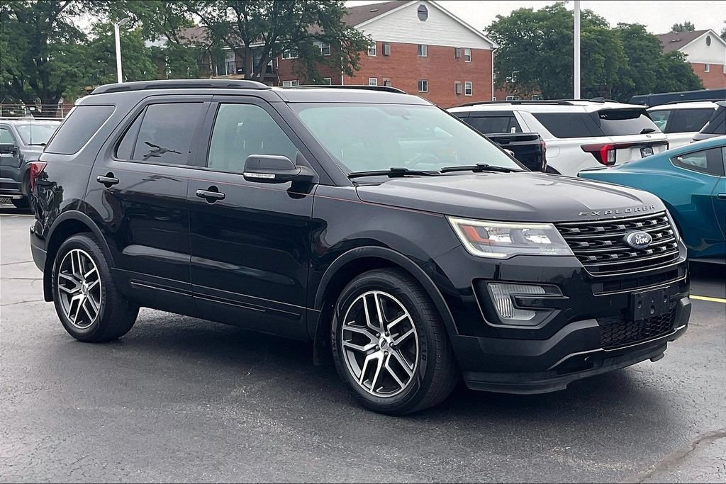 Certified 2017 Ford Explorer Sport AWD/4WD image 18