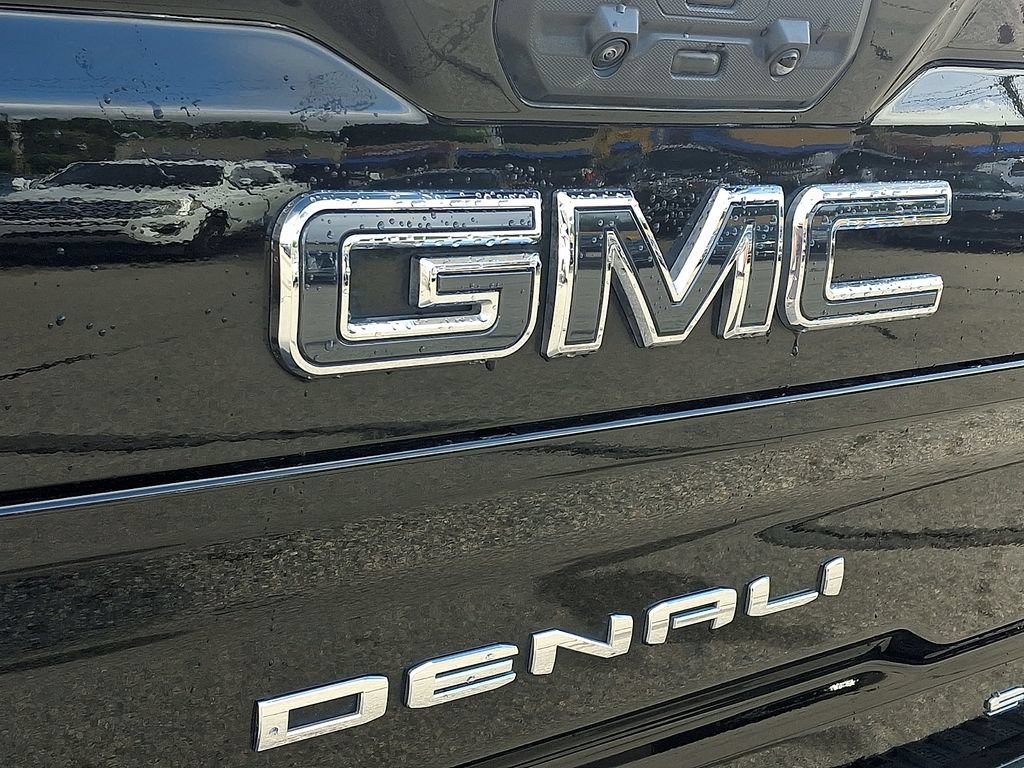 Used 2024 GMC Sierra 3500 Denali Ultimate AWD/4WD image 30