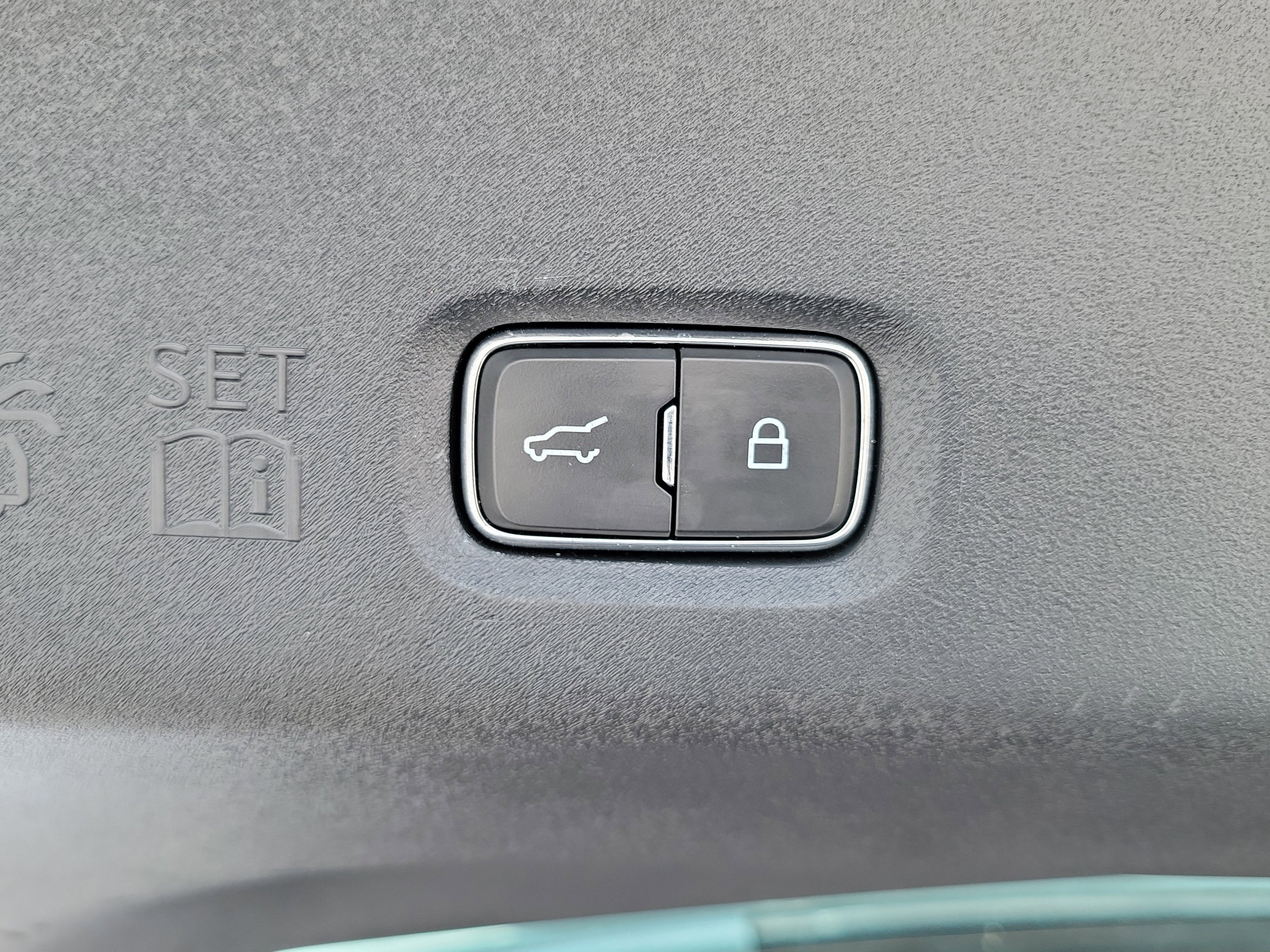 Certified 2025 Ford Expedition Max Platinum w/ Driver's Package image 11