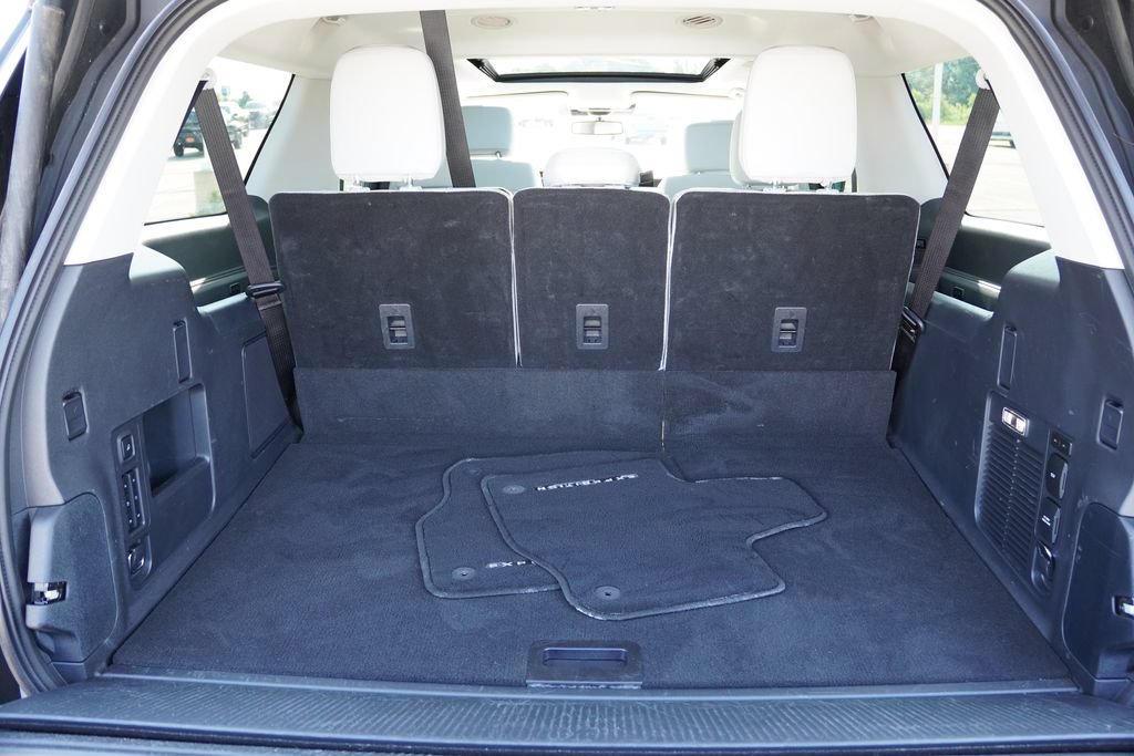 Certified 2025 Ford Expedition Max Platinum w/ Driver's Package AWD/4WD image 24