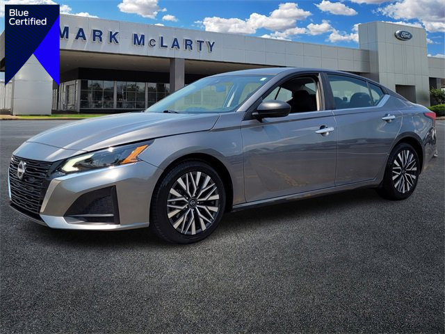 Used 2024 Nissan Altima 2.5 SV