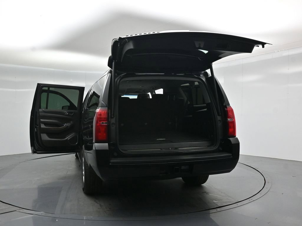 Used 2018 Chevrolet Suburban LT w/ Max Trailering Package RWD image 31