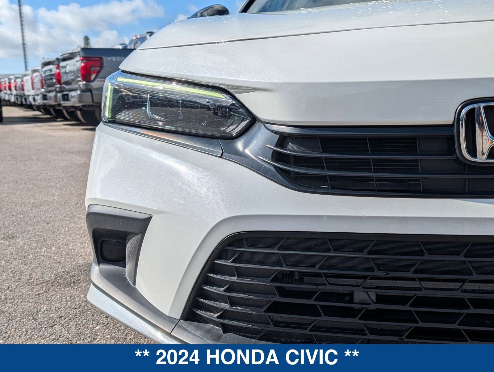 Used 2024 Honda Civic Sport image 9