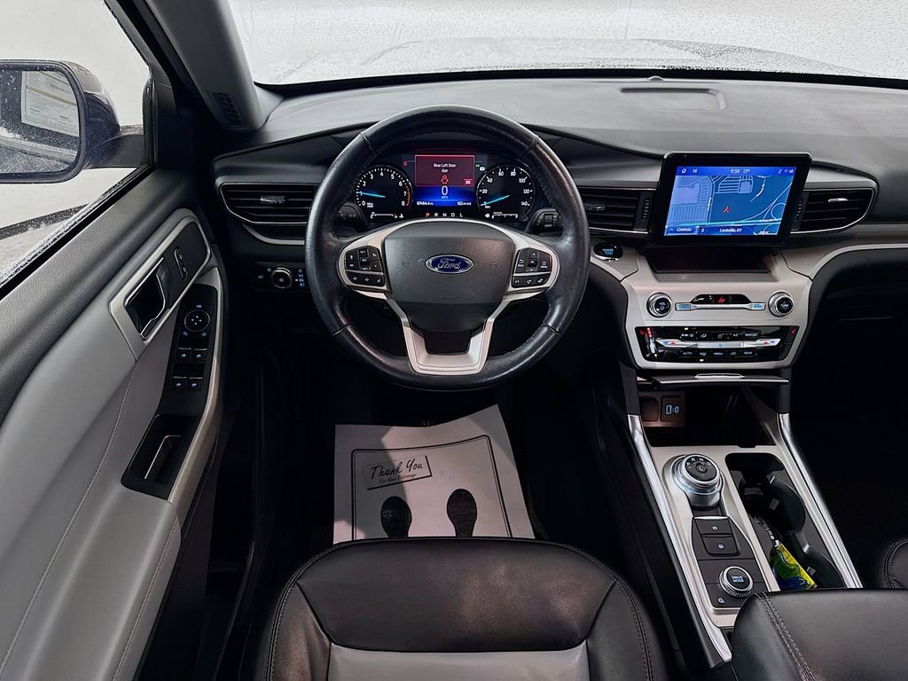 Certified 2022 Ford Explorer XLT w/ Equipment Group 202A image 22