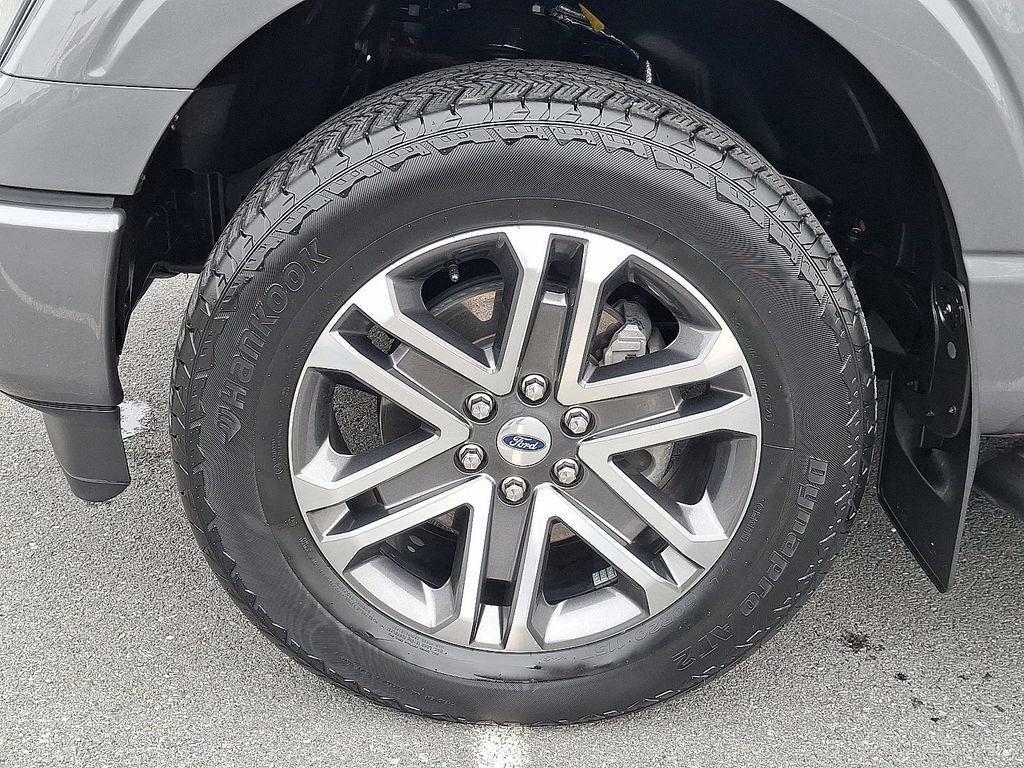 Certified 2021 Ford F150 XL w/ STX Appearance Package image 8