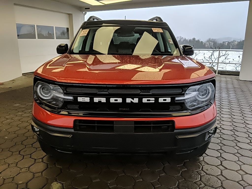 Certified 2024 Ford Bronco Sport Outer Banks w/ Tech Package image 7