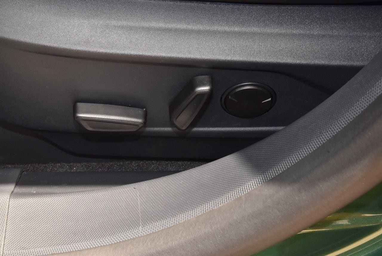 Certified 2025 Ford Mustang Mach-E Select AWD/4WD image 33