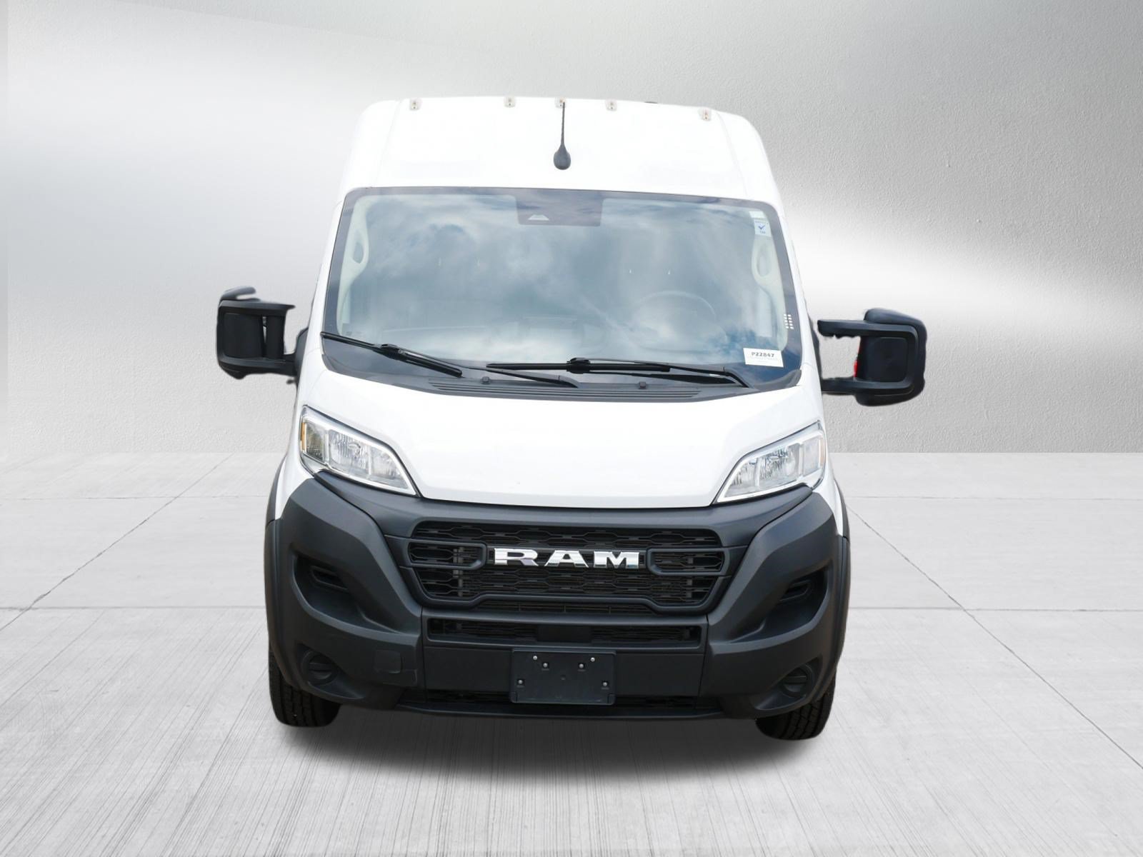Used 2023 RAM ProMaster 2500 FWD image 2