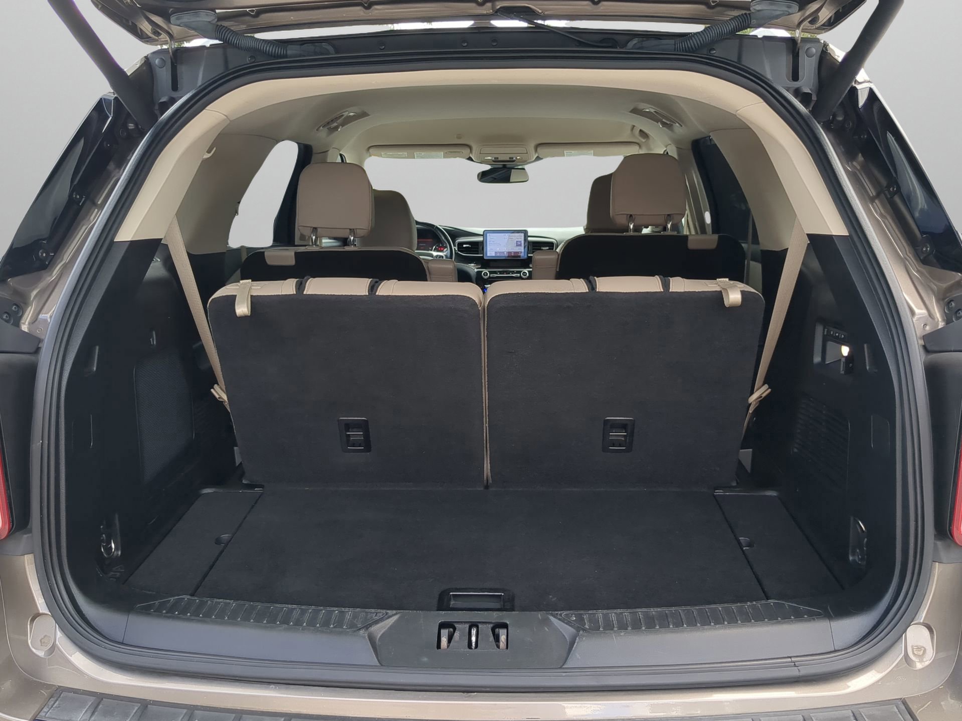 Certified 2021 Ford Explorer Limited w/ Equipment Group 301A image 38