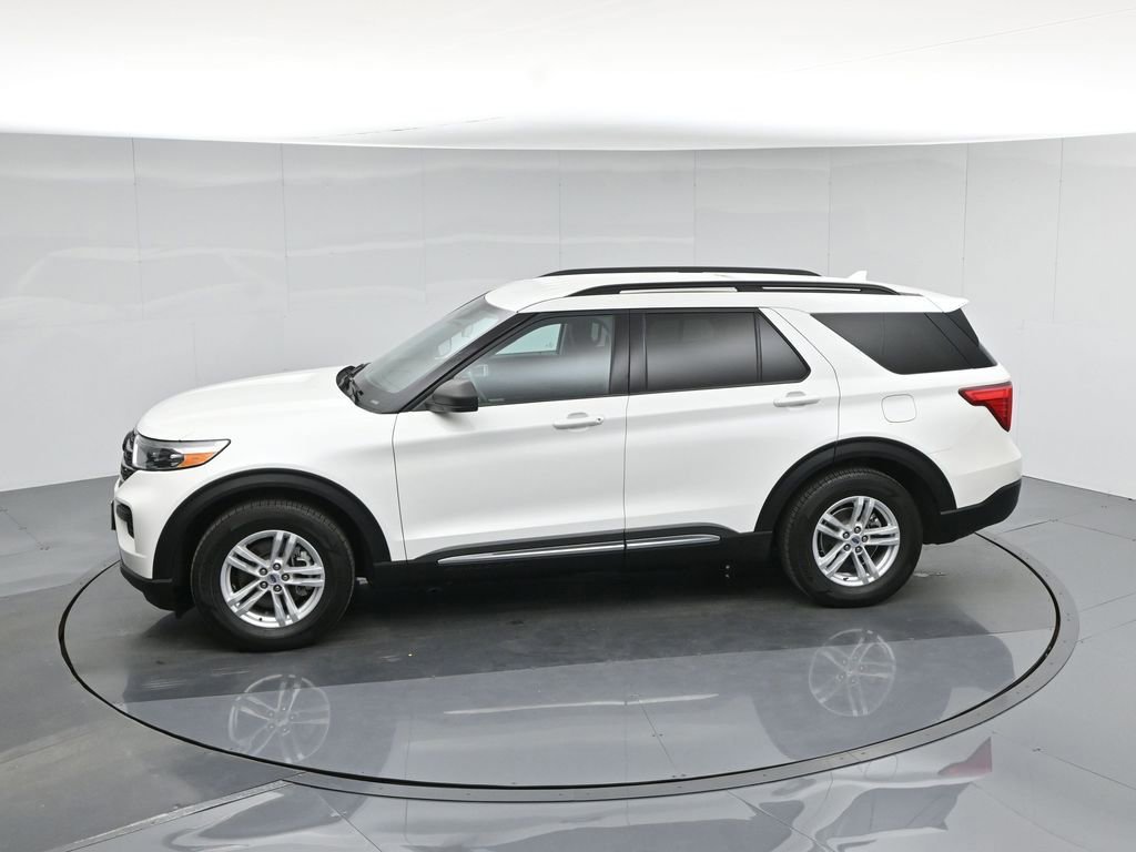 Certified 2023 Ford Explorer XLT image 24