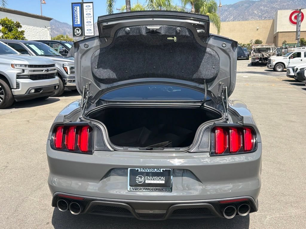 Certified 2018 Ford Mustang Shelby GT350 w/ Convenience Package RWD image 17