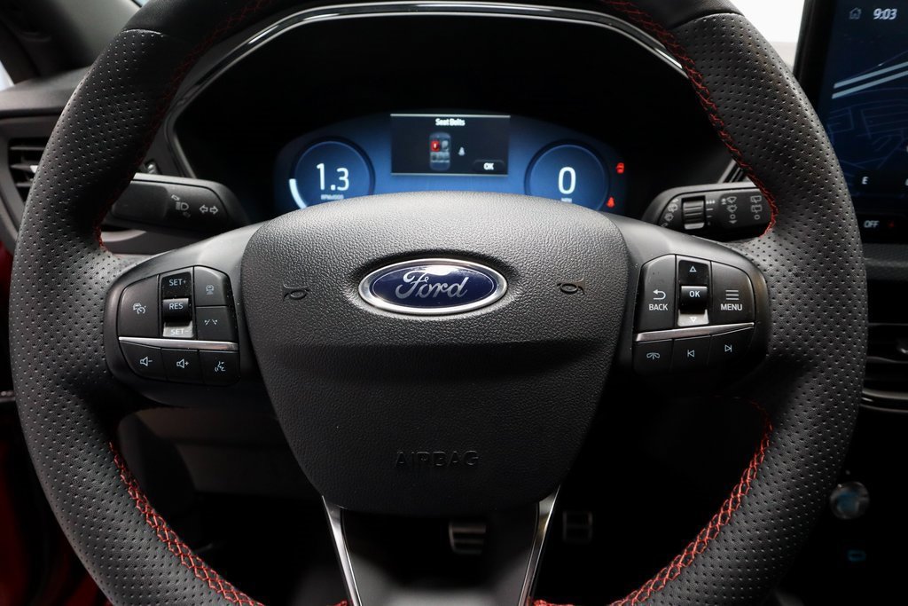 Certified 2023 Ford Escape ST-Line Select w/ Tech Pack #2 image 33