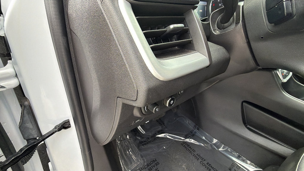 Used 2024 GMC Terrain SLT FWD image 15