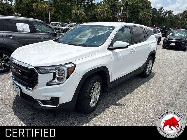 Used 2024 GMC Terrain SLE FWD image 1