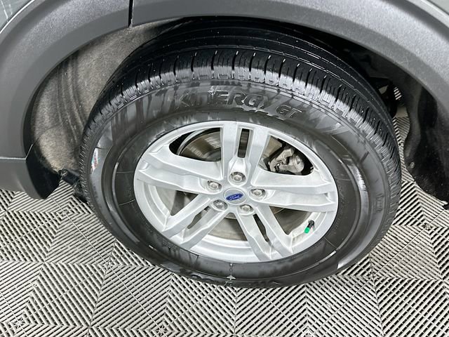 Certified 2023 Ford Explorer XLT w/ Equipment Group 202A image 35