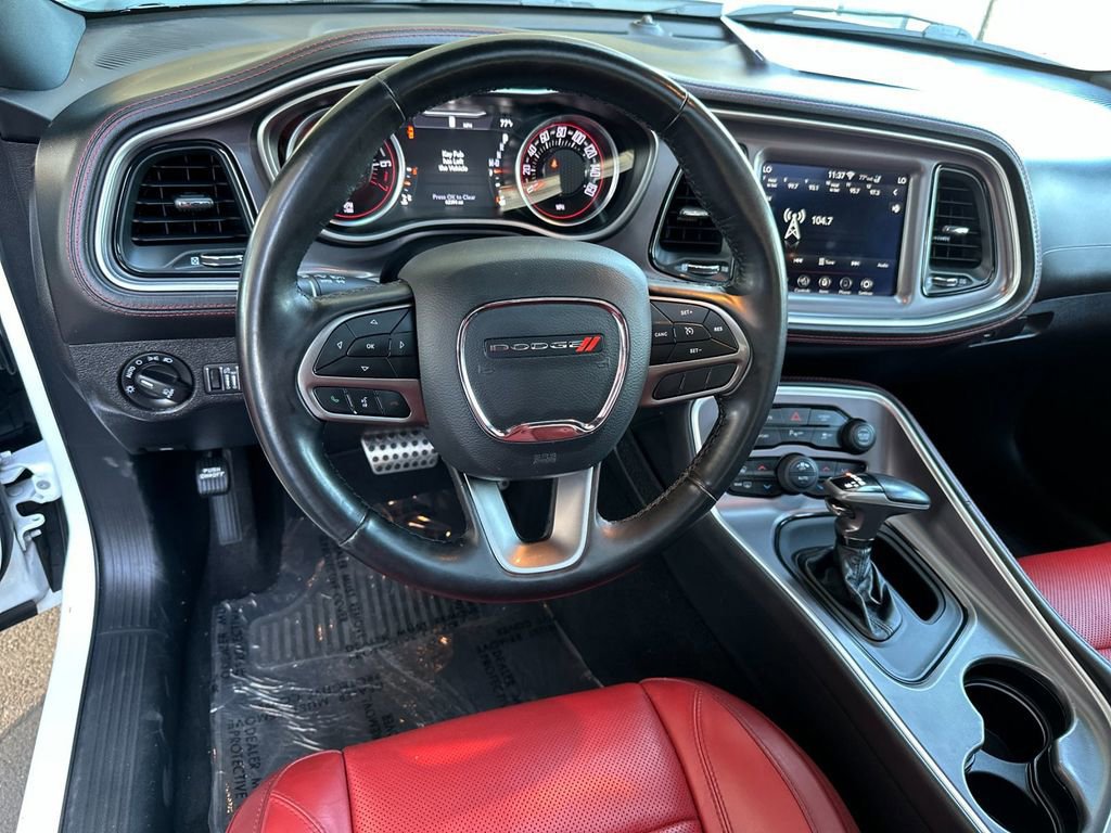 Used 2020 Dodge Challenger SXT w/ Plus Package image 13