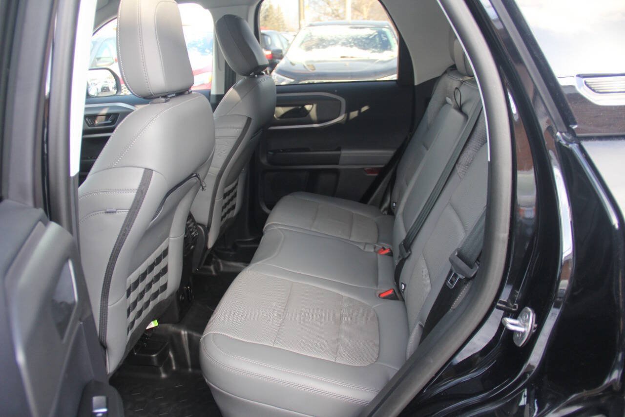 Certified 2025 Ford Bronco Sport Badlands AWD/4WD image 10