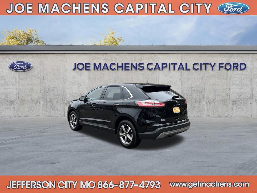Certified 2024 Ford Edge SEL w/ Convenience Package image 3