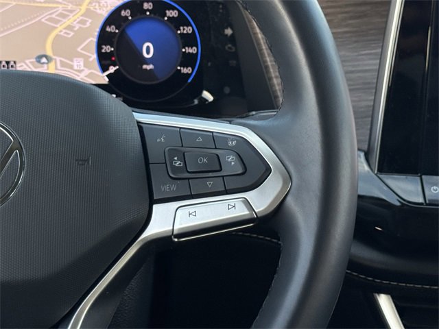 Used 2025 Volkswagen Atlas SEL Premium R-Line image 15