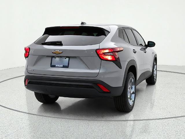 Used 2025 Chevrolet Trax LS w/ LS Convenience Package FWD image 7