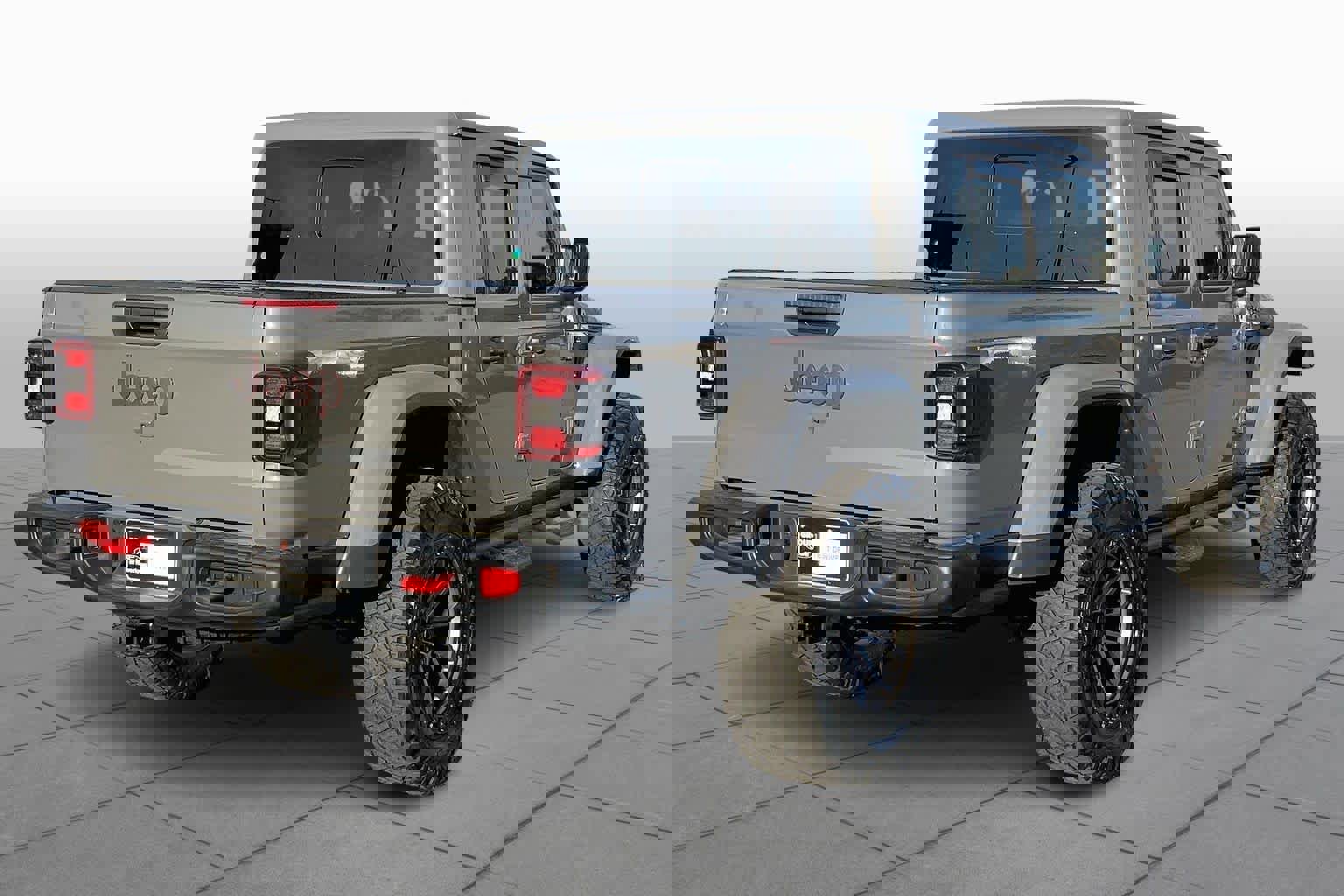 Used 2023 Jeep Gladiator Rubicon w/ LED Lighting Group image 3