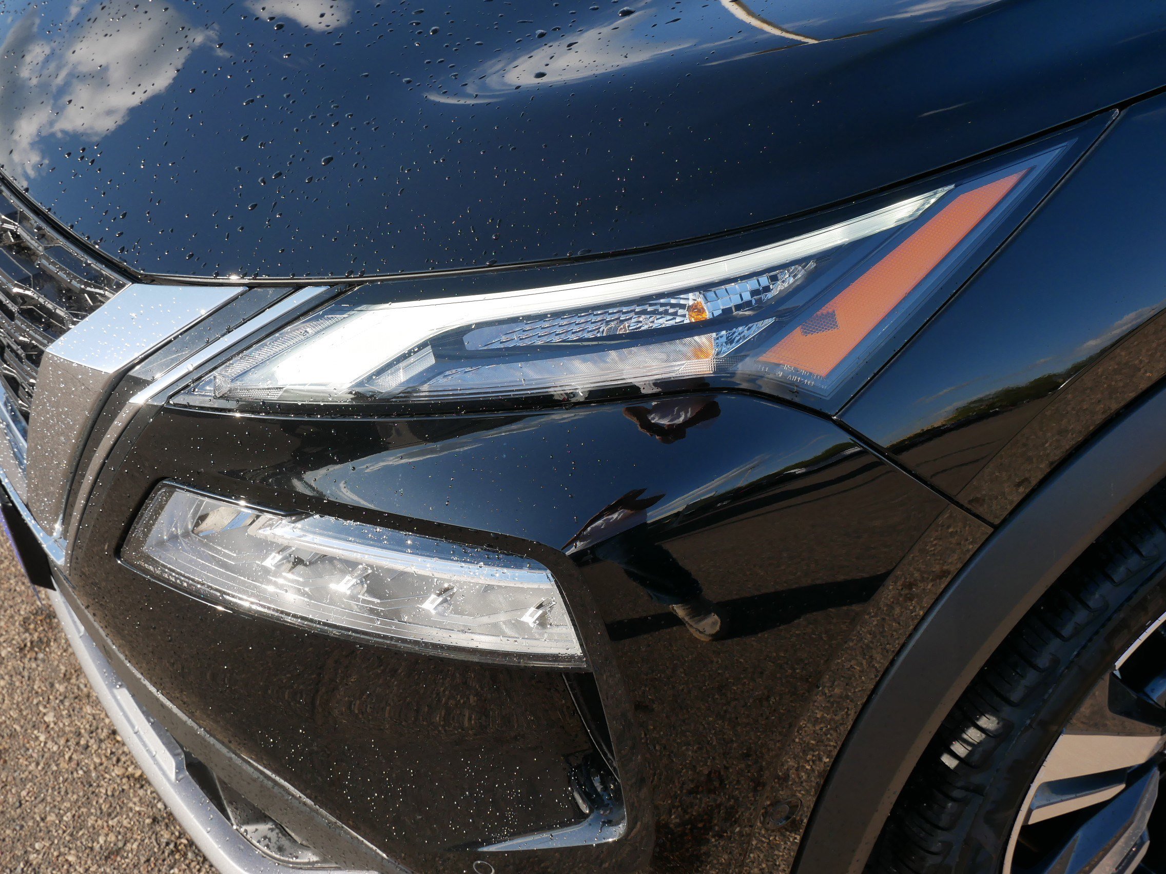 Used 2023 Nissan Rogue SL w/ SL Premium Package AWD/4WD image 16