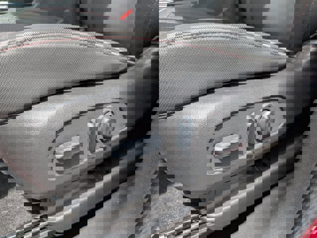 Used 2023 Chevrolet TrailBlazer RS w/ Convenience Package image 9