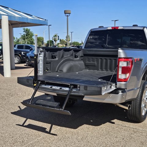 Certified 2023 Ford F150 Platinum w/ Equipment Group 701A High image 10