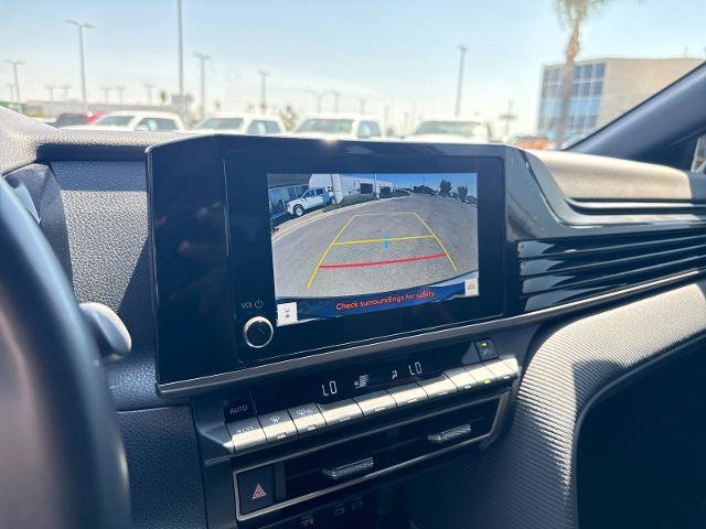 Used 2025 Toyota Camry SE FWD image 17