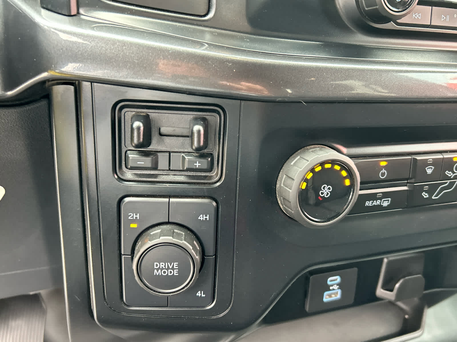 Certified 2023 Ford F150 XL w/ STX Appearance Package image 33